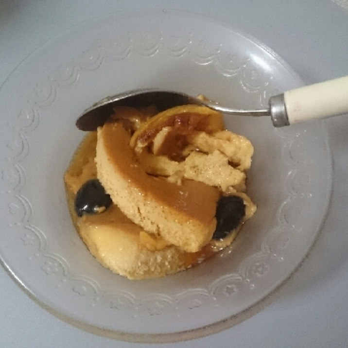 黒豆入り黒糖プリン